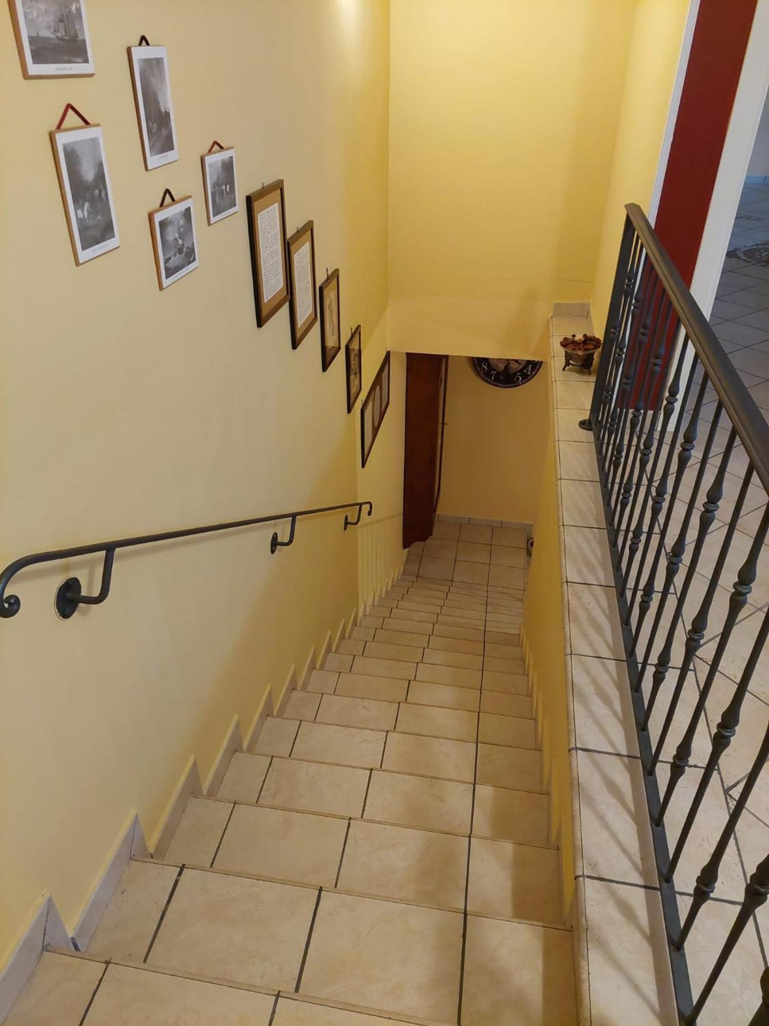 Casa Di Corte In Centro Storico Caserta Exterior photo